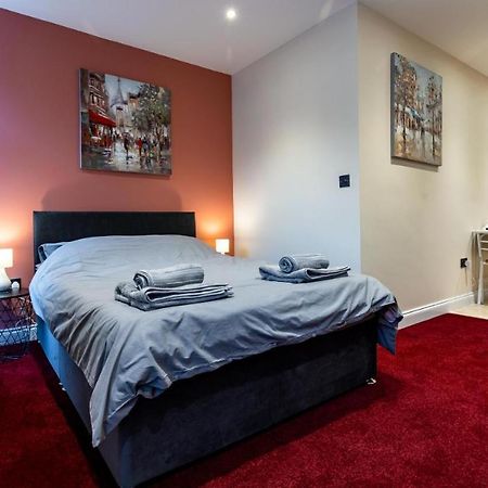 Cosy Apartment In The Heart Of The City Норвич Экстерьер фото
